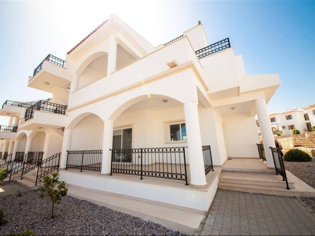 3 BEDROOM APARTMENT IN ESENTEPE