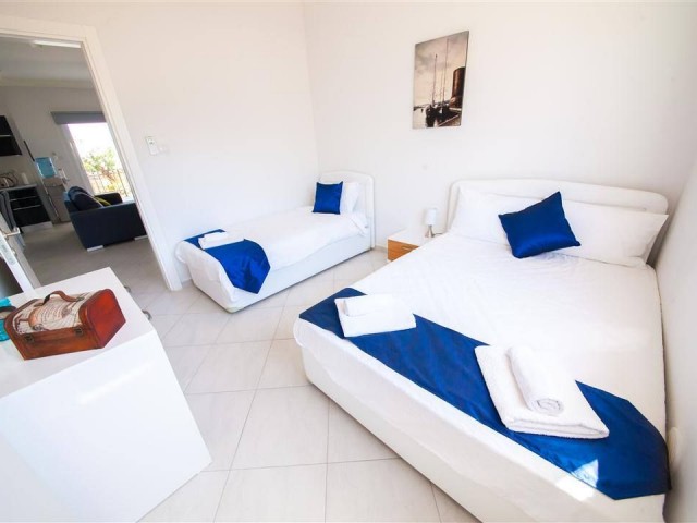 3 BEDROOM APARTMENT IN ESENTEPE