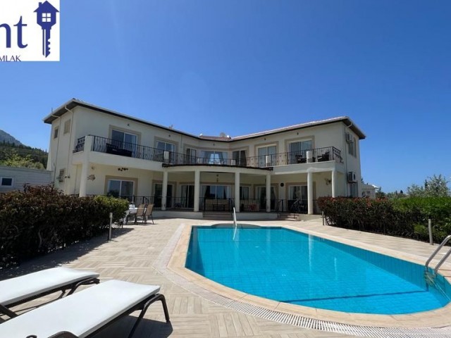 AMAZING 4 BEDROOM LUXURY VILLA WITH SWIMMING POOL IN EDREMIT