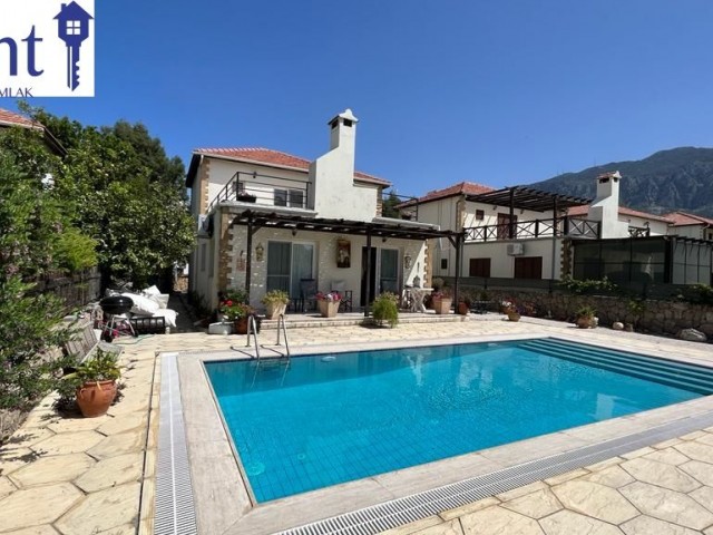 3 BEDROOM VILLA WITH POOL IN LAPTA 