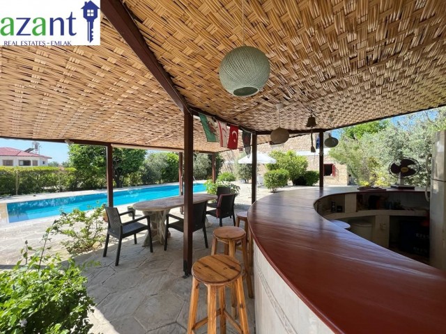 4 BEDROOM STONE VILLA IN LAPTA