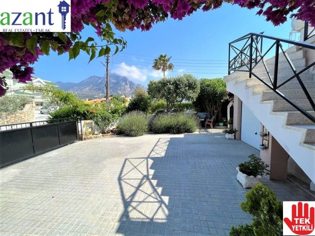 4 BEDROOM BUNGALOW WITH POOL IN KARSIYAKA