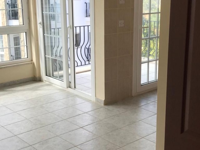 3 + 1 WOHNUNG LAPTA-KYRENIA ** 