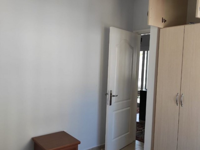 Flat To Rent in Aşağı Girne, Kyrenia