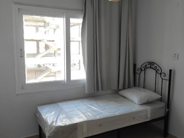 Flat To Rent in Aşağı Girne, Kyrenia