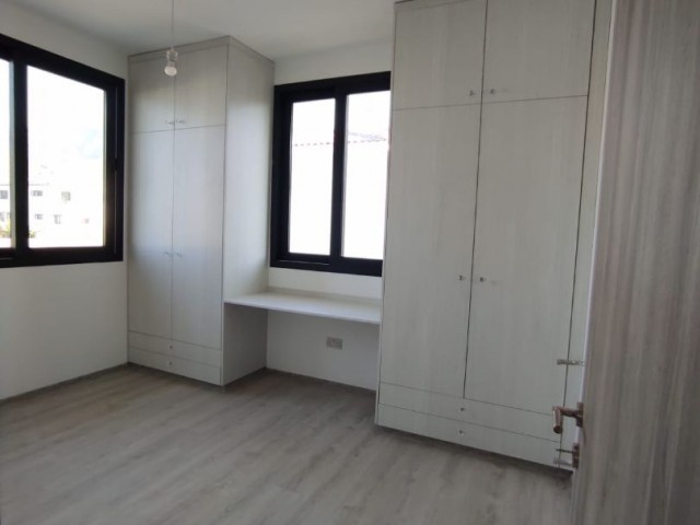 Alsancak'da 4+1 Şahane Villa