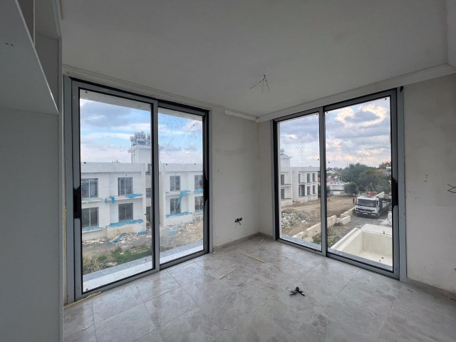 BRAND NEW APARTMENT İN LAPTA