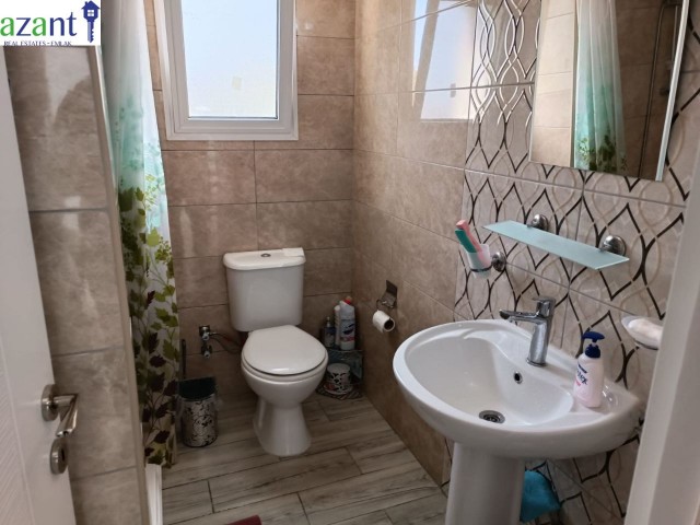 KARŞIYAKA'DA 1+1 DUPLEX DAİRE