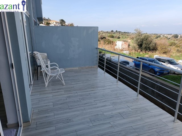 KARŞIYAKA'DA 1+1 DUPLEX DAİRE