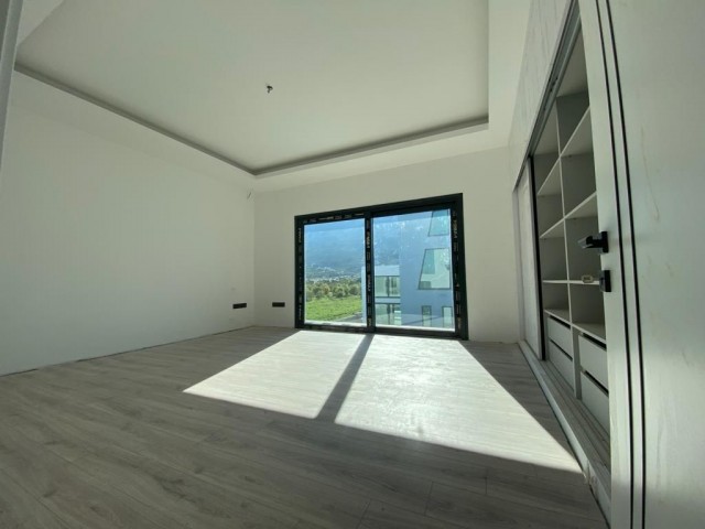 4+1  villa- Karşıyaka, Kyrenia