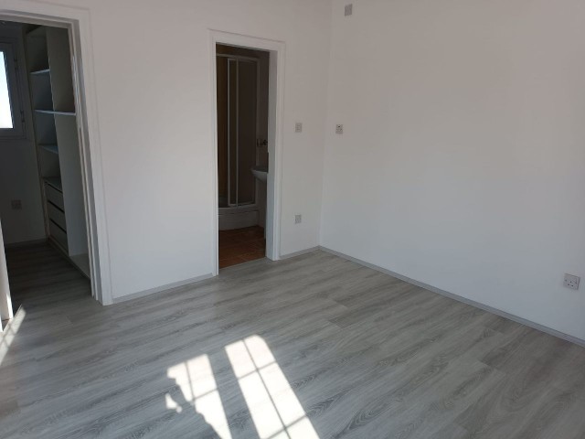 3 SCHLAFZIMMER VILLA ZUR MIETE IN ALSANCAK