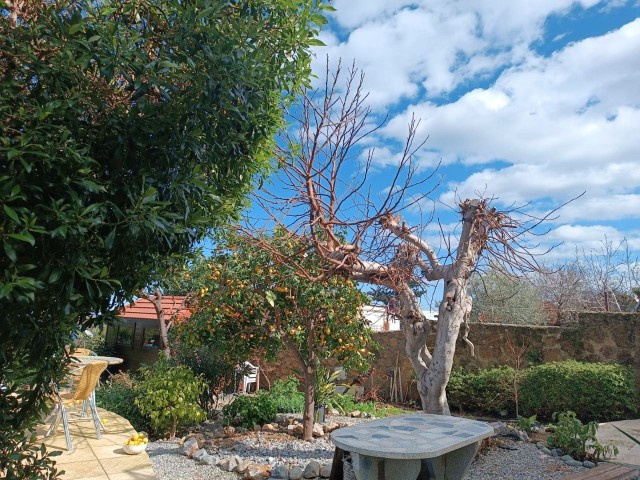 VILLA MIT PERFEKTER AUSSICHT UND PRIVATEM POOL IN LAPTA BAŞPINAR