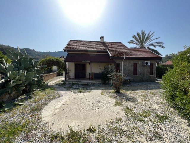 KARŞIYAKA'DA 2+1 BUNGALOW