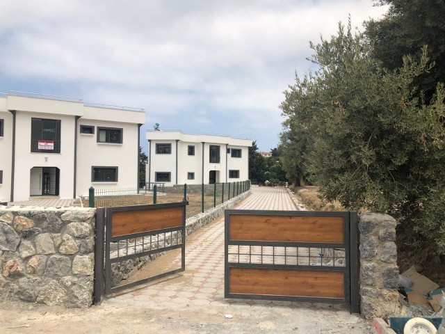 WUNDERSCHÖNE NEUE 4+1 VILLA IN ALSANCAK