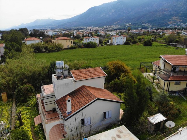 3 SCHLAFZIMMER VILLA AN KARIYAKA