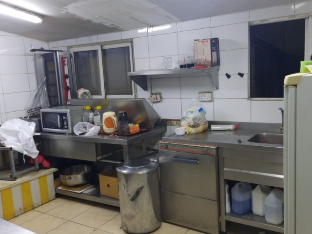 Arbeitsplatz Kaufen Kaufen in Karaoğlanoğlu, Kyrenia