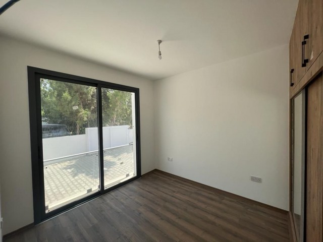 ALSANCAK'DA 3 YATAK ODALI DAİRE