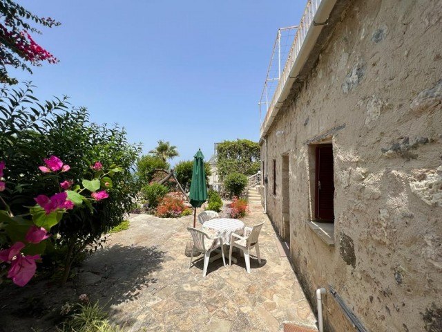 Villa mit 3 Schlafzimmern und herrlicher Aussicht in Başpınar