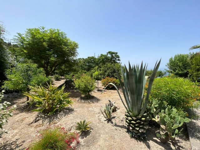 Villa mit 3 Schlafzimmern und herrlicher Aussicht in Başpınar