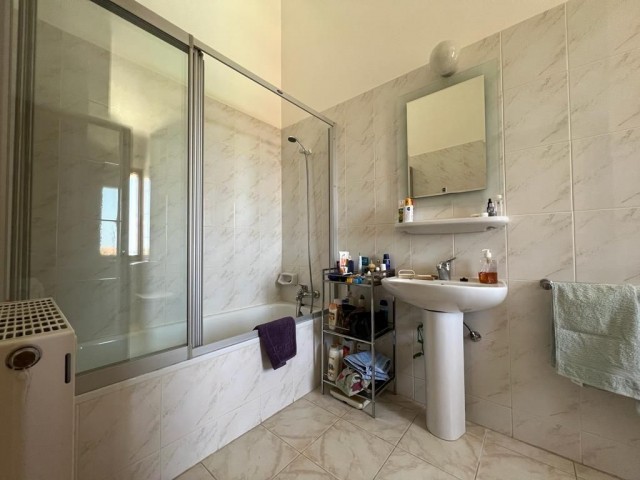  BEAUTİFUL 3 BEDROOM VİLLA WITH PRİVATE  POOL IN LAPTA