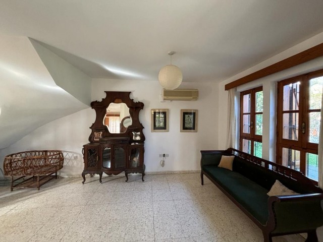 Charming 2 Bedroom Semi-Detached Villa With Communal Pool 