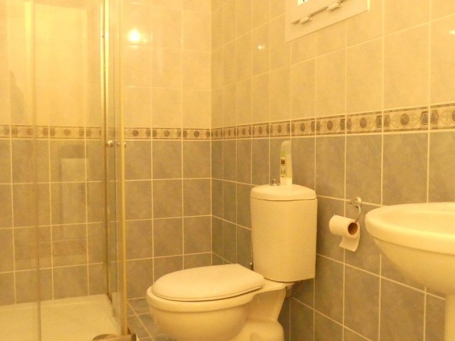 3 BEDROOM MİDDLE FLOOR APARTMENT