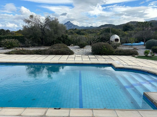 3+1 Bungalow mit privatem Pool in Kayalar