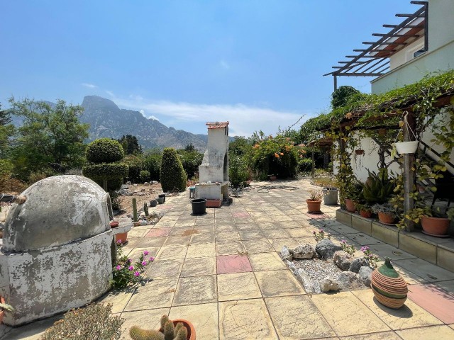 Villa Zu verkaufen in Karşıyaka, Kyrenia