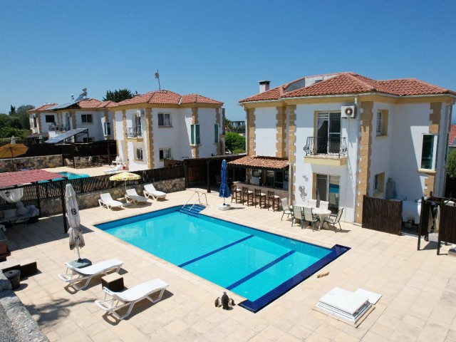 3-Bedroom Villa Offering Tranquil Living in Karşıyaka