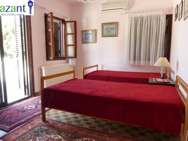 4 Bedroom Luxury Villa in Karaoglanoglu (Pre 74 Title)