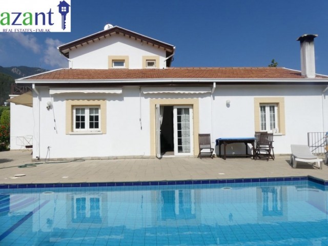 4 BEDROOM VILLA IN ALSANCAK WITH POOL