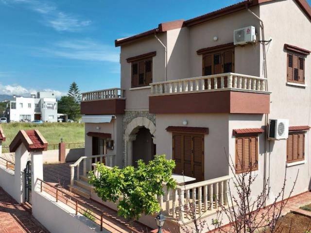 3-bedroom fully detached villa 100 meters from the sea in Iskele Boğaz