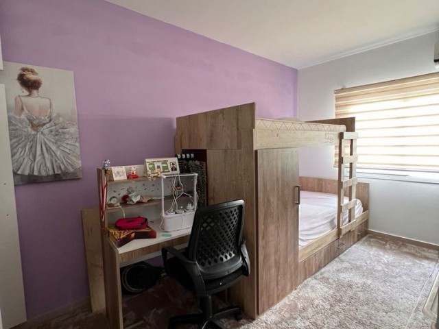 Duplex-Penthouse-Wohnung zum Verkauf in Yeniboğaziçi