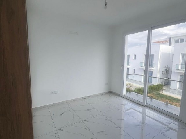 Denize sıfır site içerisinde 88+75m2 daire