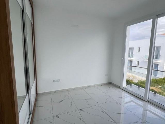 Denize sıfır site içerisinde 88+75m2 daire