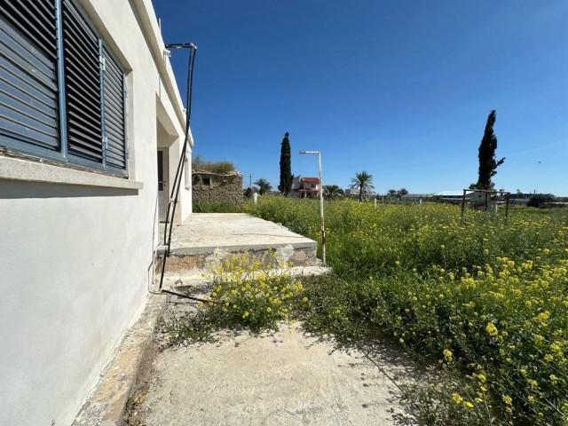 Detached house with 2.5 decare garden in Sütlüce