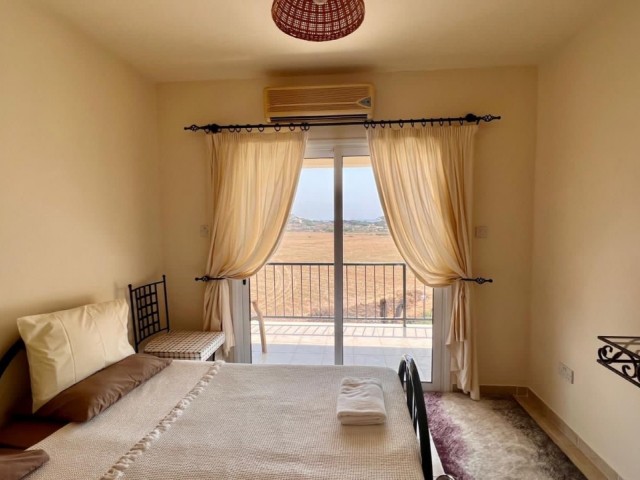 Penthouse 3+1 for sale. All furniture is in excellent condition, the property has never been rented out. It is located in a wonderful location on the seashore. 2 minutes walk to th