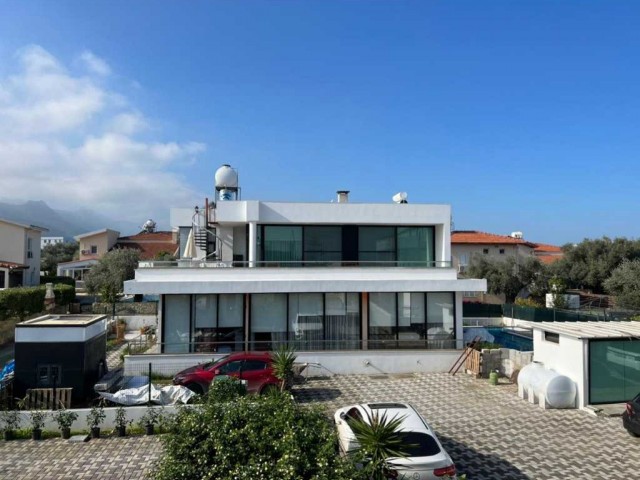 3+1 Villa mit Pool zum Verkauf in Kyrenia Ozanköy