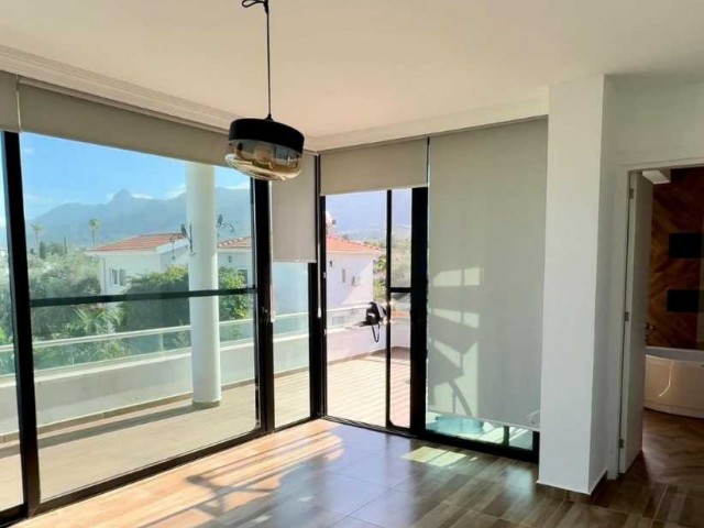 3+1 Villa mit Pool zum Verkauf in Kyrenia Ozanköy