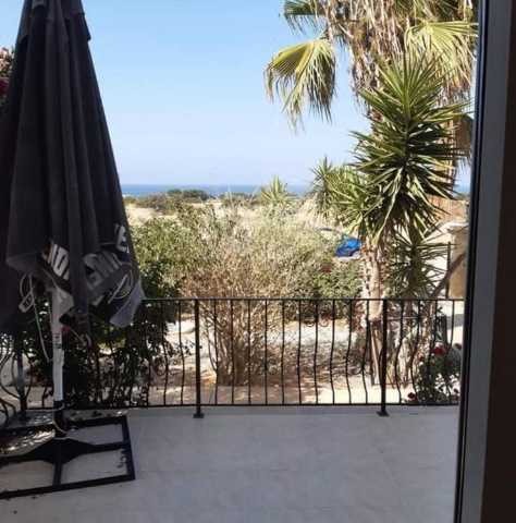 4 bedroom villa with pool for sale at Kyrenia Çatalköy. 