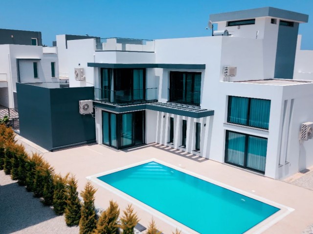 4+1 VILLA WITH PRIVATE POOL FOR SALE IN GIRNE KARSIYAKADA