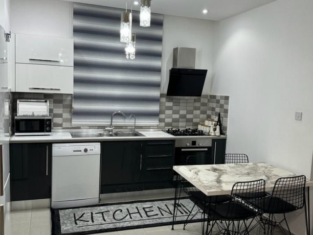 2+1 FLAT FOR SALE IN KYRENIA CENTER