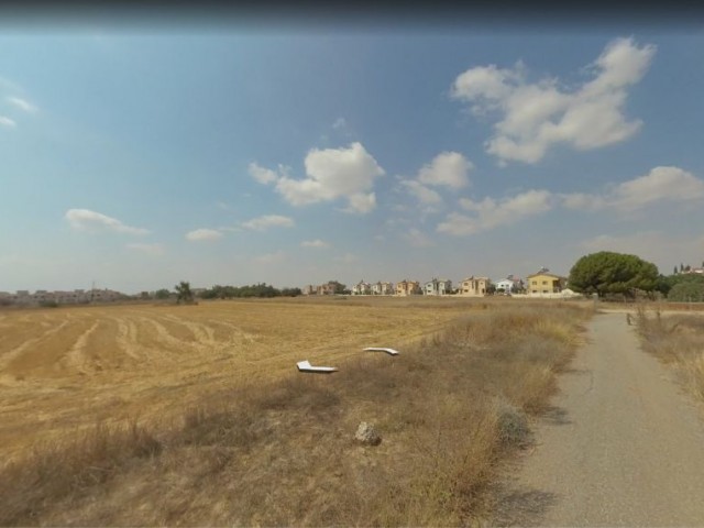 LAND FOR SALE IN İSKELE BAHÇELER.