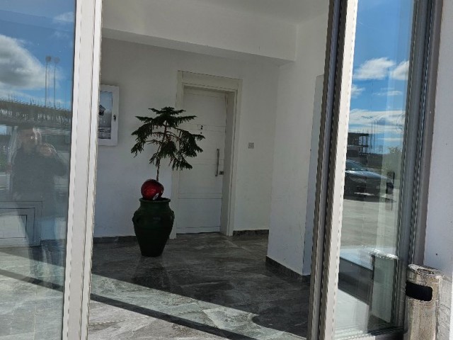 2+1 FLAT FOR RENT IN İSKELE LONG BEACH