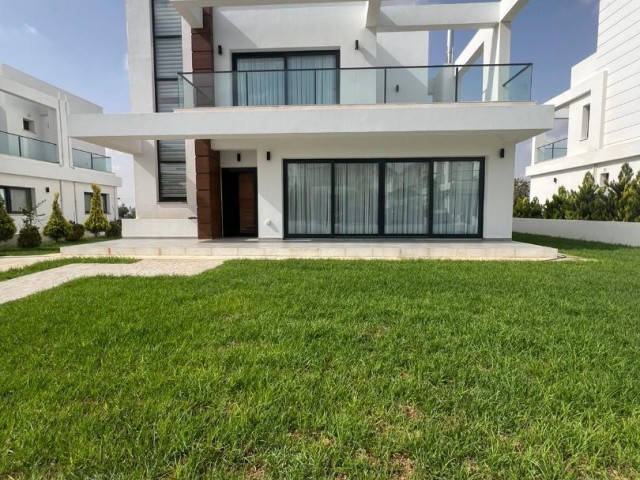 FOR SALE VILLA IN YENIBOGAZICI 3+1