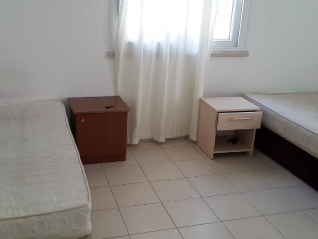 Kar market civarı 3+1 eşyalı daire