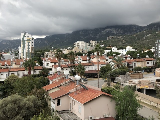 Eben Mieten in Girne Merkez, Kyrenia