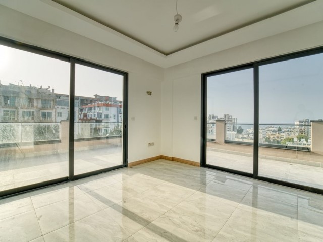 2+ 1 Apartments for Sale in a Magnificent Location in the Center of Kyrenia ** 