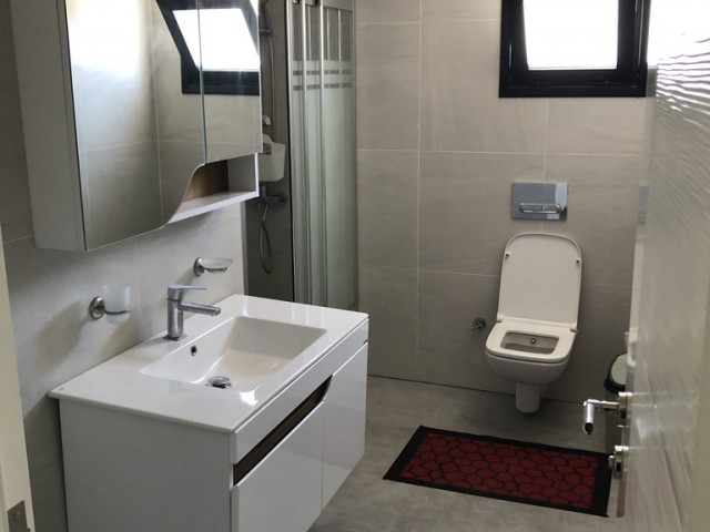 Flat To Rent in Girne Merkez, Kyrenia