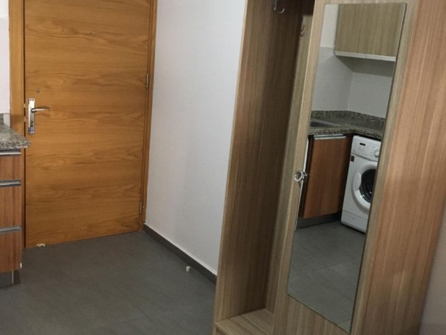 GİRNE MERKEZDE 1+1 FULL EŞYALI DAİRE